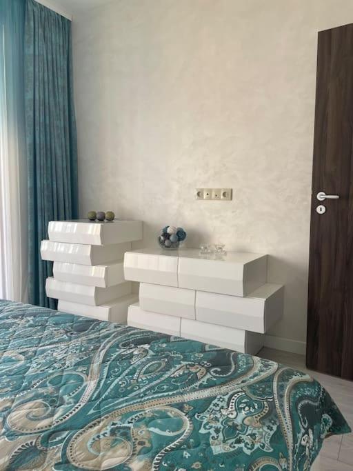 Варна Сити Парк С Паркомясто Exterior foto